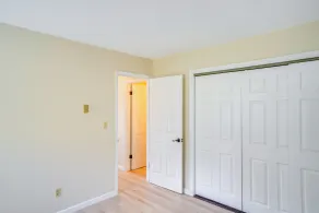 Ruhige Catskills Wohnung mit Terrasse + Bergblick! - Innenbereich