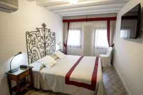Hotel Antigo Trovatore - Chambre