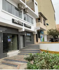 Hotel Tumpis - Front of property