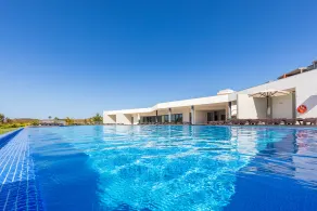 Algarve Race Resort - Apartments - Pool