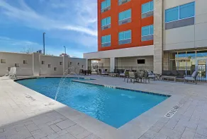 Holiday Inn Express & Suites Memorial – CityCentre by IHG - Piscine