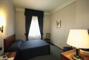 Hotel de Paris - Room