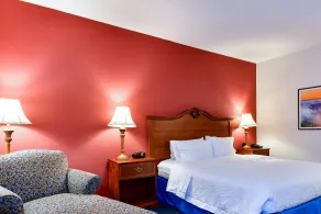 Hampton Inn & Suites Pittsburg, CA - Chambre