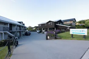 Clearbrook Motel & Serviced Apartments - Reception