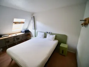 ibis budget Blois Centre ex Etap Hôtel - Vue de la chambre