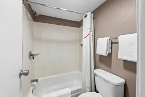 Red Roof Inn Columbus West - Hilliard - Baño