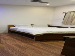 The Whistling Pine Woods - Room
