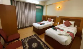 Hotel The President - Habitación