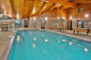 AmericInn by Wyndham Lincoln North - Pool