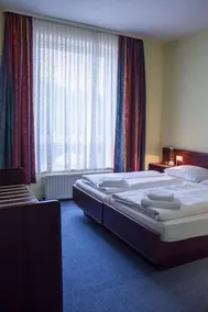 Erbenholz Hotel - Chambre