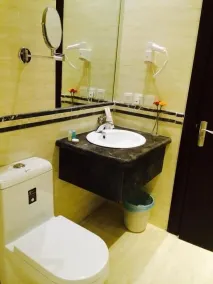 Pestana Hotel & Suites 1 - Bathroom