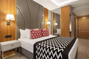 Ramada Encore by Wyndham Istanbul Sisli - Room