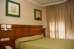 Hotel HHB Pontevedra Confort - Room