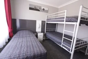 Cattlemans Country Motor Inn & Serviced Apartments - Room