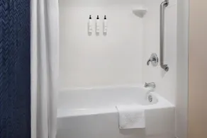 Fairfield by Marriott Inn & Suites Wallingford New Haven - Chambre