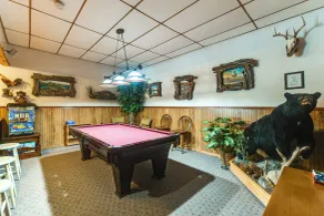 Hot Tub, Fire Pit! Massive Mt Vernon Hunting Lodge - Innenbereich