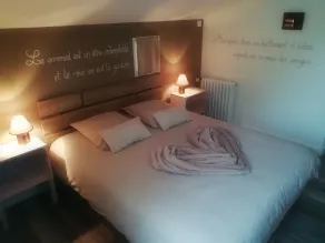 Les granges du chiron - Room