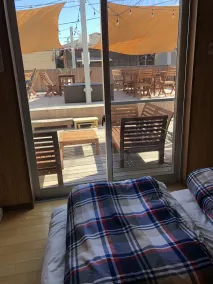 RSD village - Hostel - Vue de la chambre