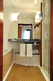 Novotel Suites München Parkstadt Schwabing - Salle de bain