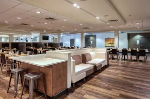 Holiday Inn & Suites Atlanta Airport North by IHG - Restaurant