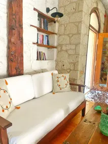 Moy Hotel - Resepsjon