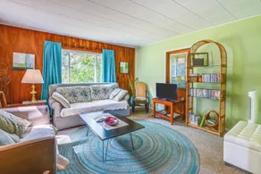 Boat & Unwind! Charming Atwood Lake Farmhouse - Interiör