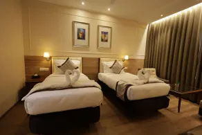 Hotel Aashray Inn - Room