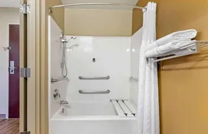 Madison Suites Brea - Badeværelse