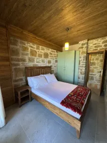 KİNZİ İMROZ - Room