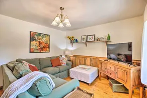 Charming Cottage < 10 Mi to Wineries & Skiing! - Interiör