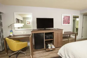 Hampton Inn Jacksonville East Regency Square - Room