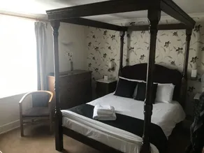 The Jester Country Inn - Zimmer