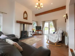 The Heights & Hollows Farmhouse - Room