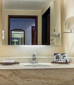 GHL Hotel Capital - Baño