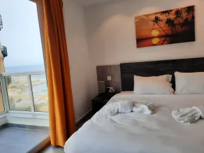 Hotel Shoreline - View from room