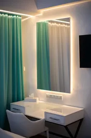 Hotel Napa Suites (Adults Only) - Zimmer