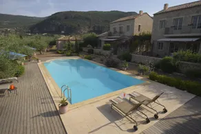 Liodentra - Pool