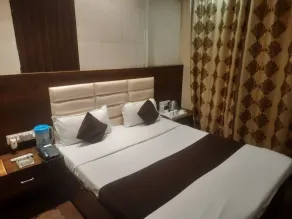Goroomgo The Lotus Kalka - Room