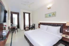 ECKO Antarman on the Ganges - Room
