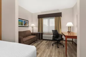 La Quinta by Wyndham Midwest City - Tinker AFB - Værelse