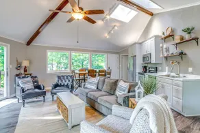 Dock & Deck at Kentucky Lake Family Retreat! - Interiør