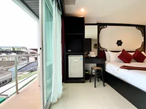 Sunray Beach Hotel Patong - Ausblick vom Zimmer