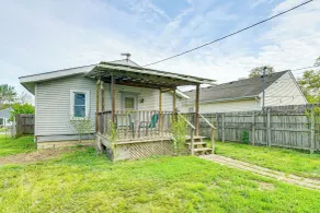 3 Mi to Dtwn Fort Wayne: Home w/ Deck & Yard! - Innvendig