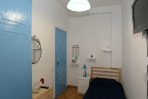 Single room in cozy and comfortable apartment - Zimmer