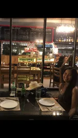 Makati CBD Resort 2 bedroom - Restaurant