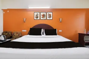Super Townhouse Hubli Bus Terminal - Zimmer