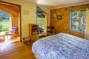 Wisteria Cottage - Room