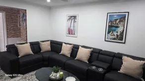 Charming 3-Bedroom House Rental in Sydney - Stue