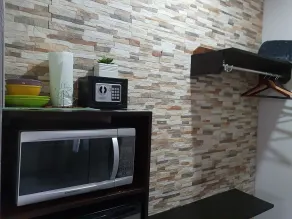 Yellow Tree Suites - Bathroom