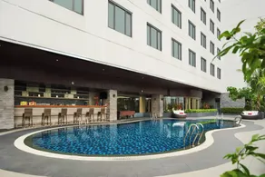 Avani Ratchada Bangkok - Piscine